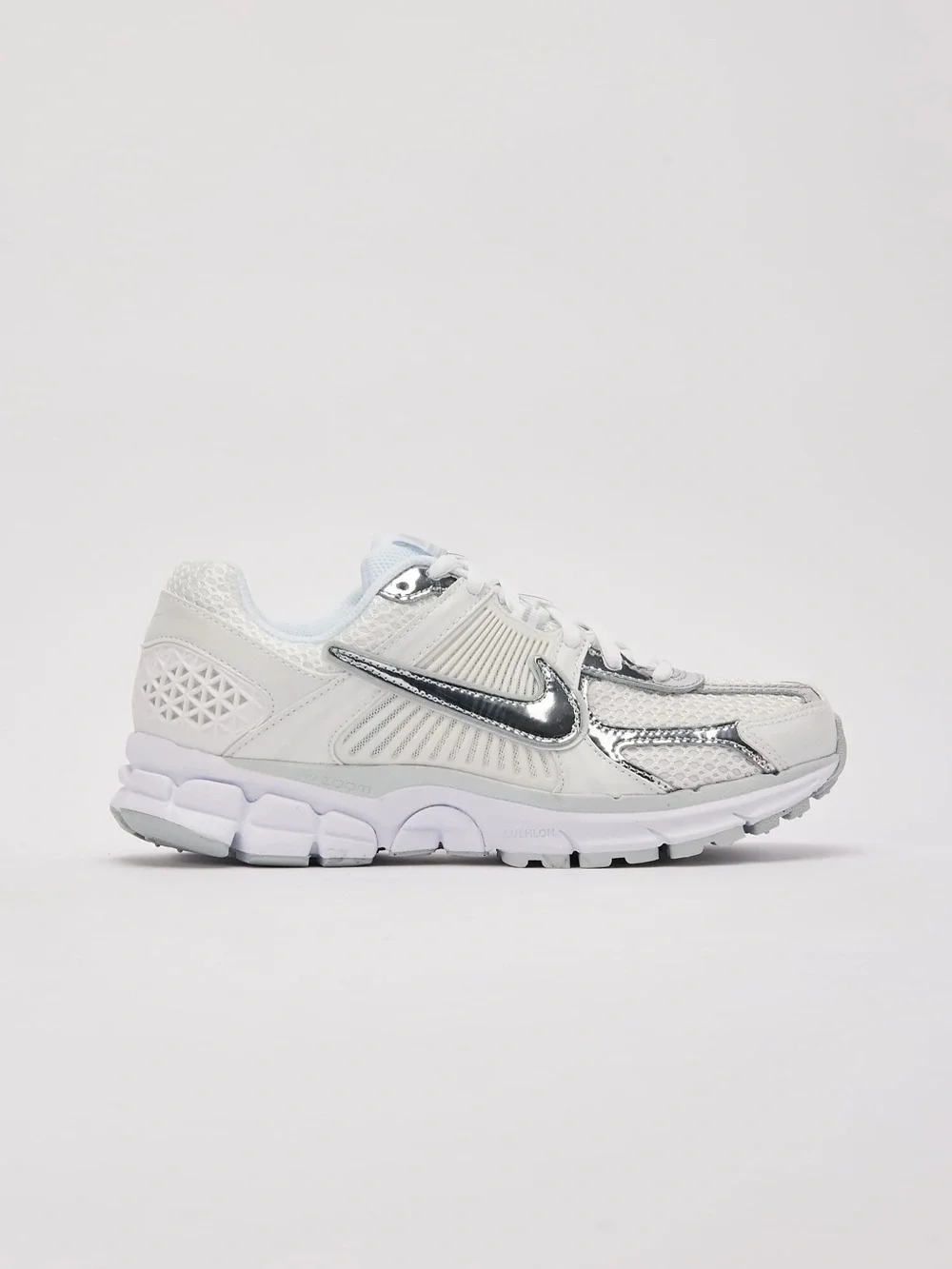 NIKE ZOOM VOMERO 5 - Chrome Toe
